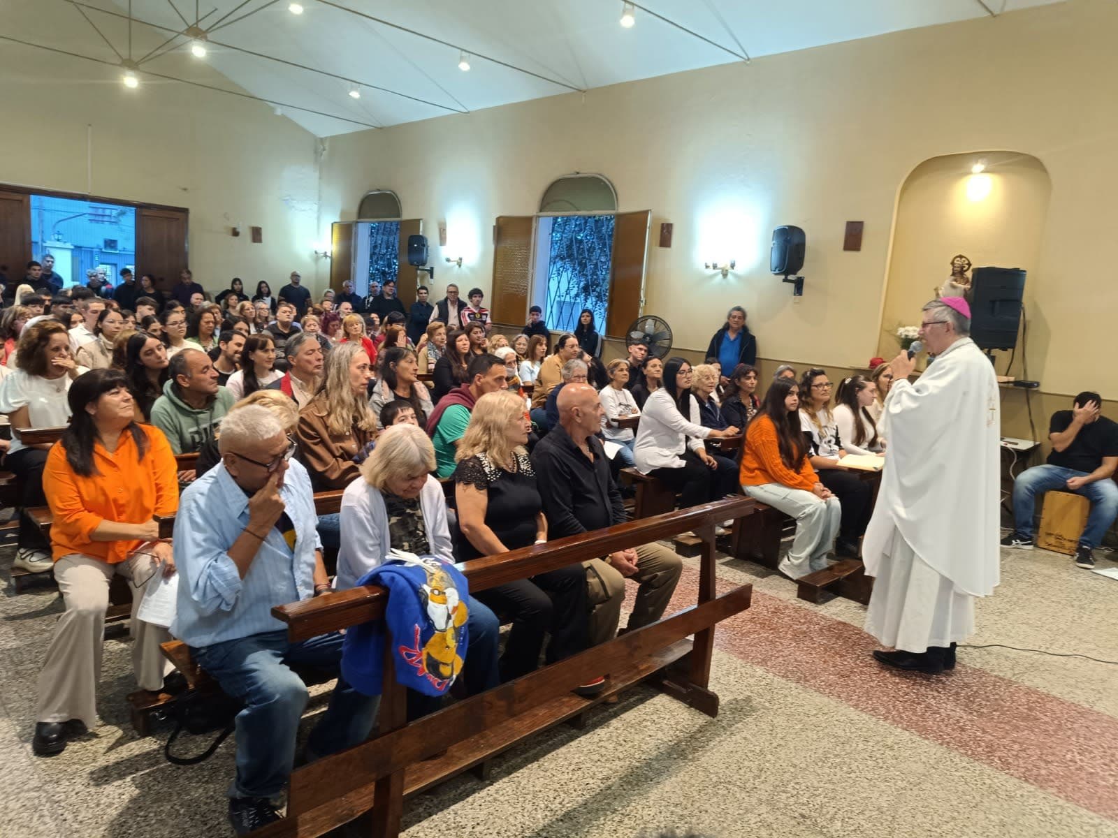 Inicio del ministerio pastoral del padre Jorge - imagen 2